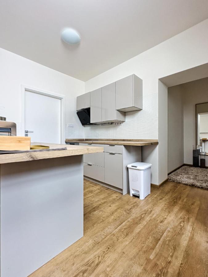 Gallery Apartments Liberec Exterior photo